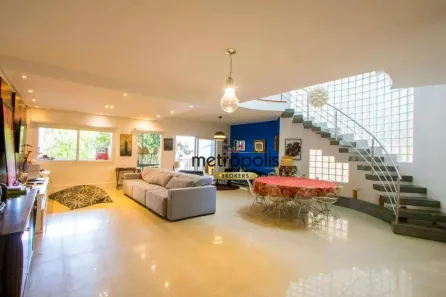 Sobrado com 4 Quartos à venda, 450m² no Vila Assunção, Santo André