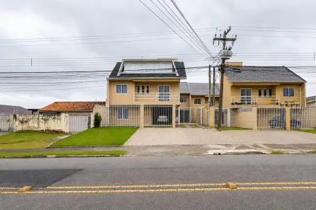 Sobrado com 3 Quartos à venda, 125m² no Fazendinha, Curitiba