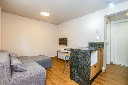 Apartamento com 1 Quarto para alugar, 31m² no Água Verde, Curitiba
