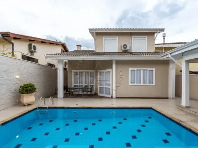 Casa de Condomínio com 4 Quartos à venda, 360m² no Alphaville, Santana de Parnaíba