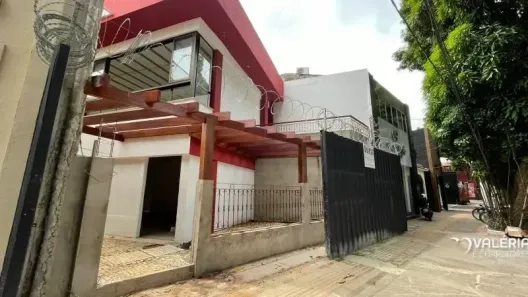 Prédio Comercial para alugar, 118m² no Nazaré, Belém