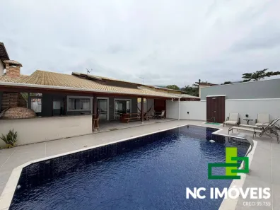 Casa de Condomínio com 4 Quartos à venda, 220m² no Mar Verde, Caraguatatuba