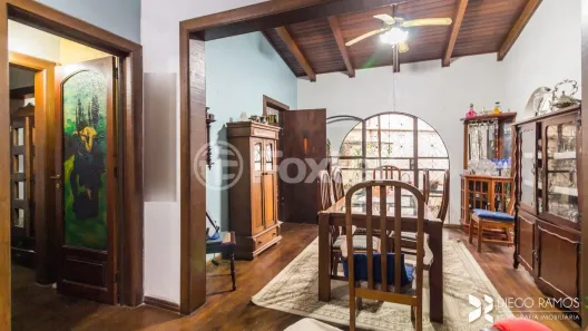 Casa com 4 Quartos à venda, 254m² no Ipanema, Porto Alegre