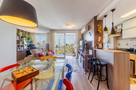 Apartamento com 3 Quartos à venda, 74m² no Passo da Areia, Porto Alegre