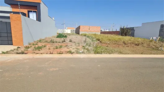 Lote/Terreno à venda, 150m² no Parque Itapê, Itapetininga