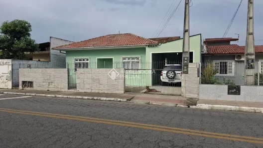 Casa com 4 Quartos à venda, 134m² no Ponte do Imaruim, Palhoça