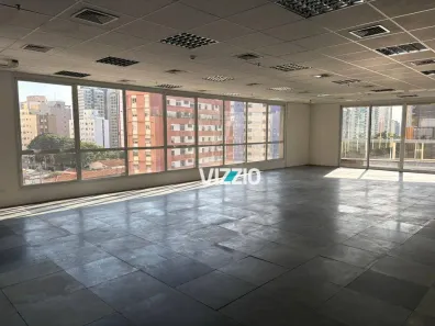 Sala Comercial para alugar, 136m² no Indianópolis, São Paulo