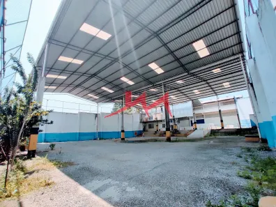 Galpão/Depósito/Armazém à venda, 2800m² no Laranjal, São Gonçalo