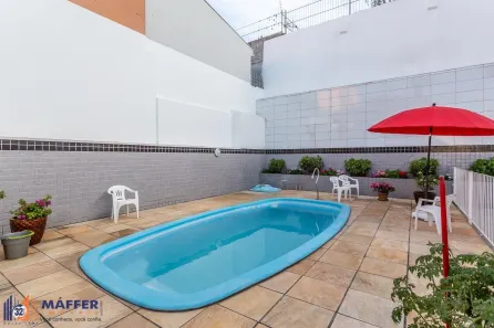 Casa com 4 Quartos à venda, 413m² no Chácara das Pedras, Porto Alegre