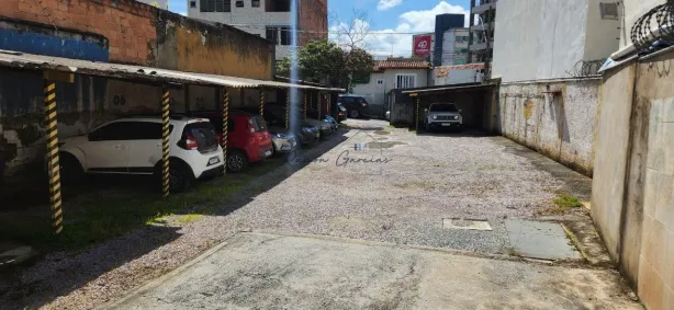 Lote/Terreno à venda, 340m² no Centro, Sete Lagoas
