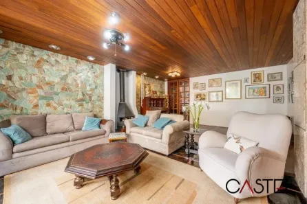 Sobrado com 7 Quartos à venda, 300m² no Menino Deus, Porto Alegre