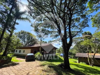 Fazenda/Sítio com 4 Quartos à venda, 216m² no Sítio da Moenda, Itatiba