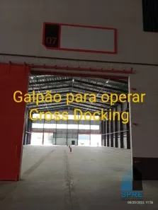 Galpão/Depósito/Armazém para alugar, 3962m² no Vila Anastácio, São Paulo