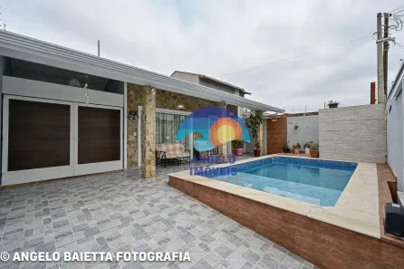 Casa com 4 Quartos à venda, 172m² no Balneario São João Batista, Peruíbe