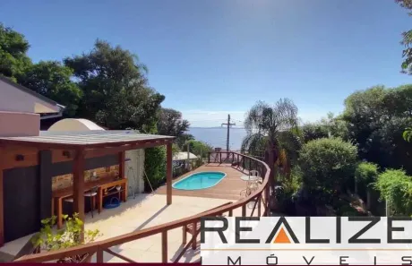 Sobrado com 3 Quartos à venda, 304m² no Espírito Santo, Porto Alegre