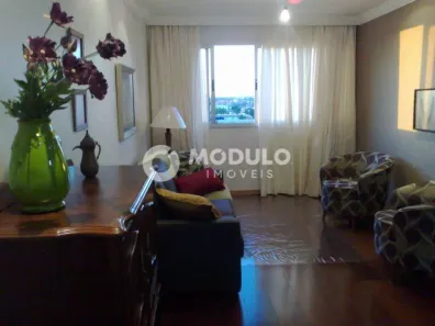 Apartamento com 4 Quartos à venda, 101m² no Osvaldo Rezende, Uberlândia