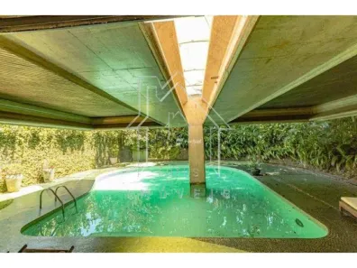 Casa com 5 Quartos à venda, 200m² no Balneário Praia do Pernambuco, Guarujá