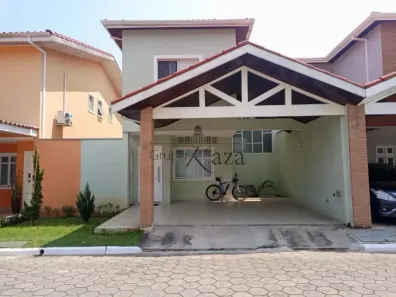 Casa de Condomínio com 3 Quartos à venda, 153m² no Jardim Santa Maria, Jacareí