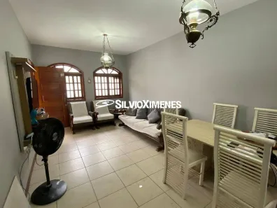 Casa com 3 Quartos à venda, 140m² no Buritis, Belo Horizonte