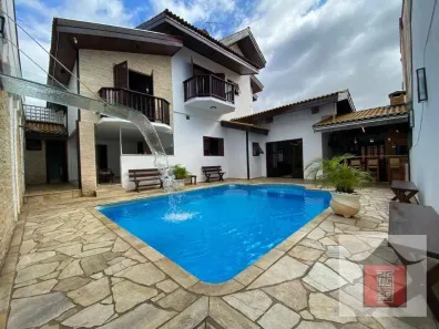 Casa com 3 Quartos à venda, 340m² no Jardim Astro, Sorocaba