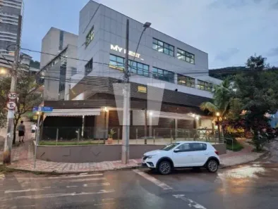 Ponto Comercial para alugar, 200m² no Santa Lúcia, Belo Horizonte