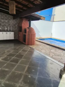 Casa com 3 Quartos para alugar, 300m² no Jardim Paraíso, Botucatu