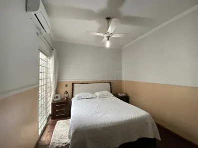 Casa com 3 Quartos à venda, 200m² no Banzato, Marília