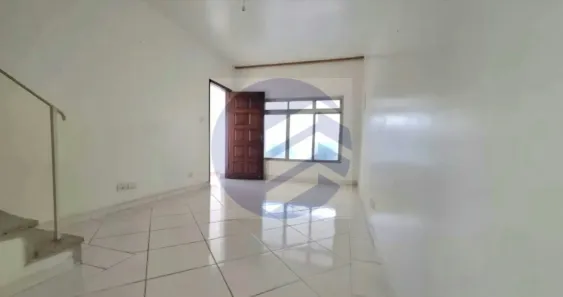 Casa com 2 Quartos à venda, 125m² no Jardim Rizzo, São Paulo