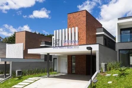 Casa de Condomínio com 3 Quartos à venda, 266m² no Santo Inácio, Curitiba