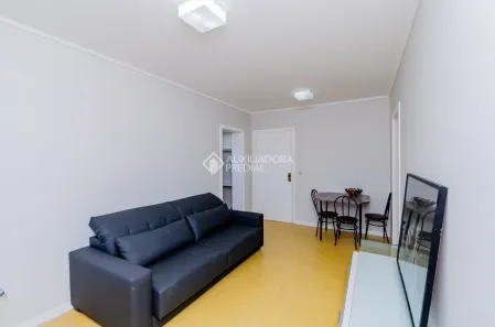 Apartamento com 1 Quarto para alugar, 55m² no Chácara das Pedras, Porto Alegre