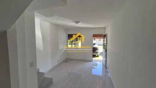 Casa de Condomínio com 2 Quartos à venda, 60m² no Guaratiba, Rio de Janeiro