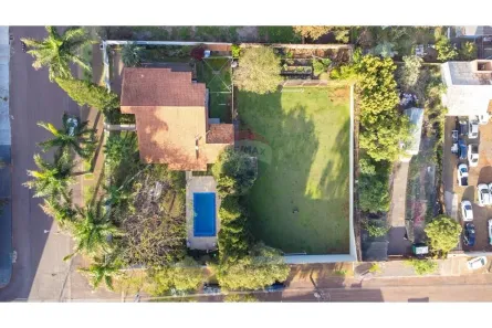 Casa com 4 Quartos à venda, 350m² no Centro, Cascavel