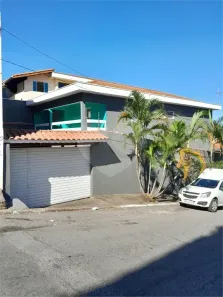 Sobrado com 4 Quartos à venda, 297m² no Vila Roque, São Paulo