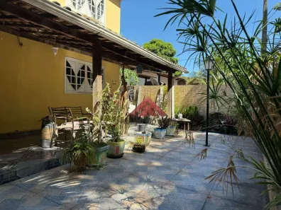 Casa com 3 Quartos à venda, 320m² no Maria Paula, São Gonçalo