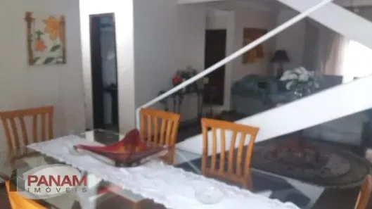 Casa com 3 Quartos à venda, 238m² no Jardim Itu, Porto Alegre