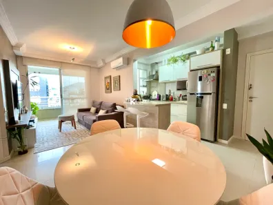 Apartamento com 2 Quartos à venda, 70m² no Coqueiros, Florianópolis