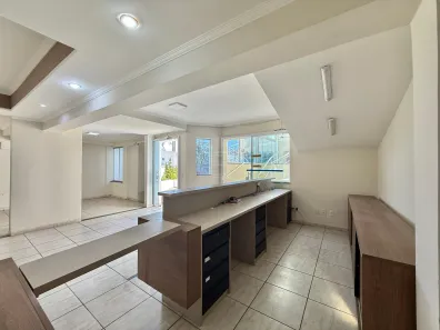 Prédio Comercial para alugar, 502m² no Vila Clayton, Valinhos