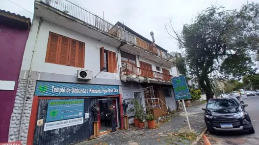 Prédio Comercial à venda, 157m² no São João, Porto Alegre