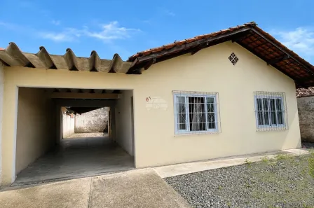 Casa com 2 Quartos à venda, 110m² no Adhemar Garcia, Joinville