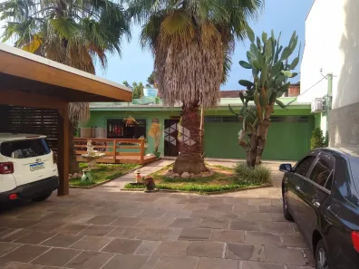 Casa com 3 Quartos à venda, 230m² no Nossa Senhora de Lourdes, Caxias do Sul
