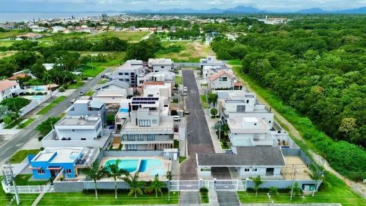 Lote/Terreno à venda, 190m² no Beijatuba, Guaratuba
