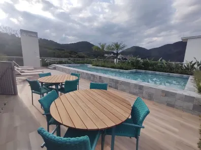 Apartamento com 2 Quartos à venda, 66m² no Cacupé, Florianópolis