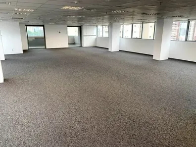Sala Comercial para alugar, 632m² no Jardim Caravelas, São Paulo