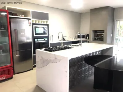 Casa de Condomínio com 4 Quartos para alugar, 360m² no Parque Residencial Itapeti, Mogi das Cruzes