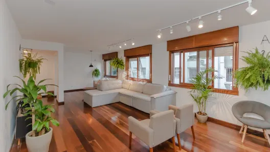Apartamento com 3 Quartos à venda, 137m² no Petrópolis, Porto Alegre