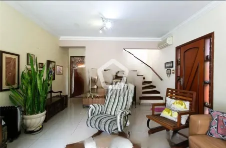 Casa com 6 Quartos à venda, 218m² no Vila Matilde, São Paulo