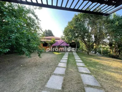 Fazenda/Sítio com 3 Quartos à venda, 230m² no Jardim Santa Hermínia, São José dos Campos