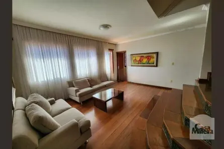 Casa com 5 Quartos à venda, 384m² no Santa Lúcia, Belo Horizonte