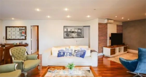 Apartamento com 3 Quartos para alugar, 204m² no Vila Sofia, São Paulo