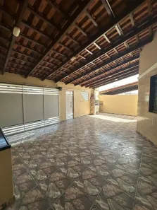 Casa com 4 Quartos à venda, 270m² no Flores, Manaus